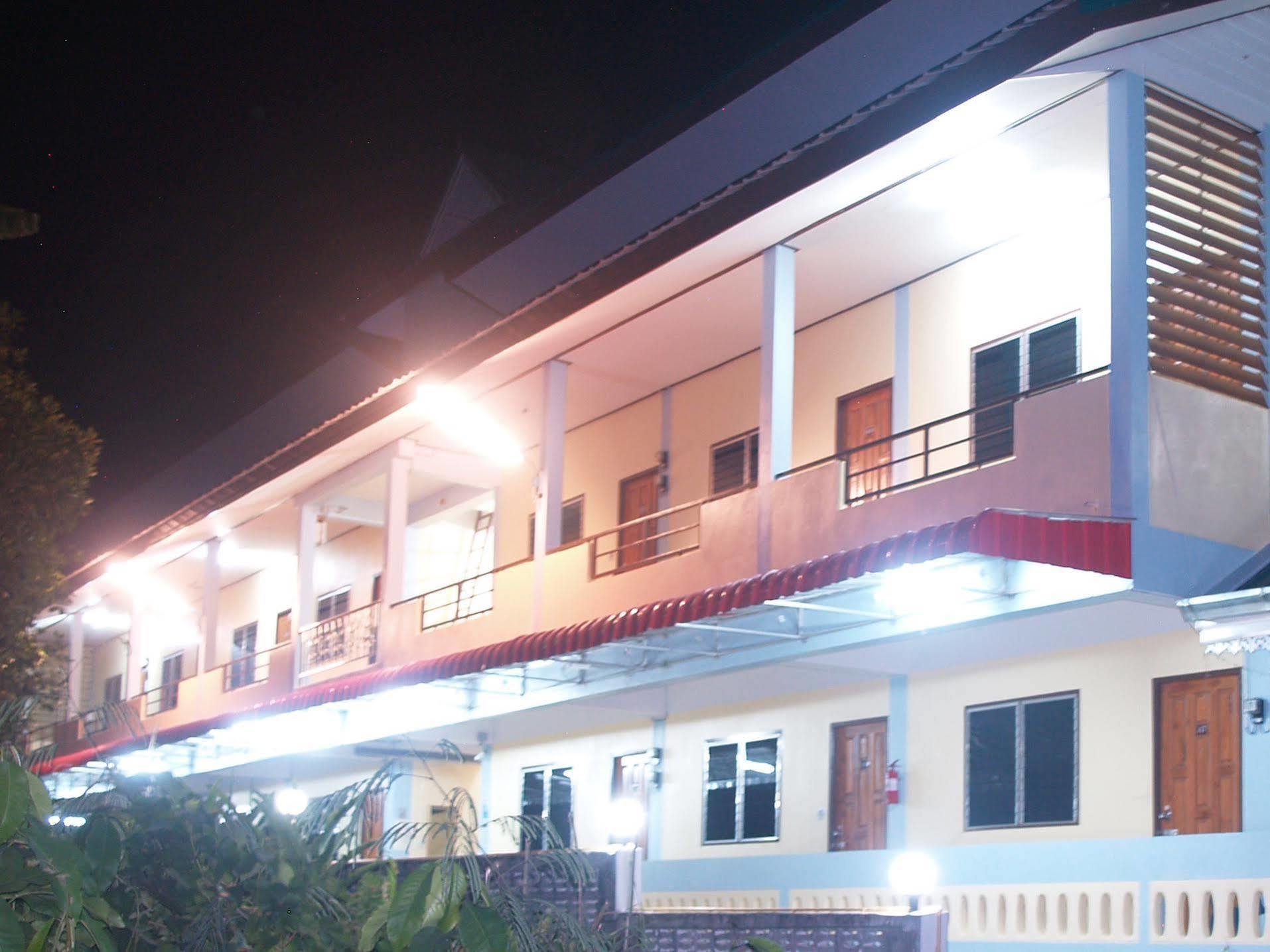 Sangaroon Hotel Landkreis Landkreis Pua Exterior foto
