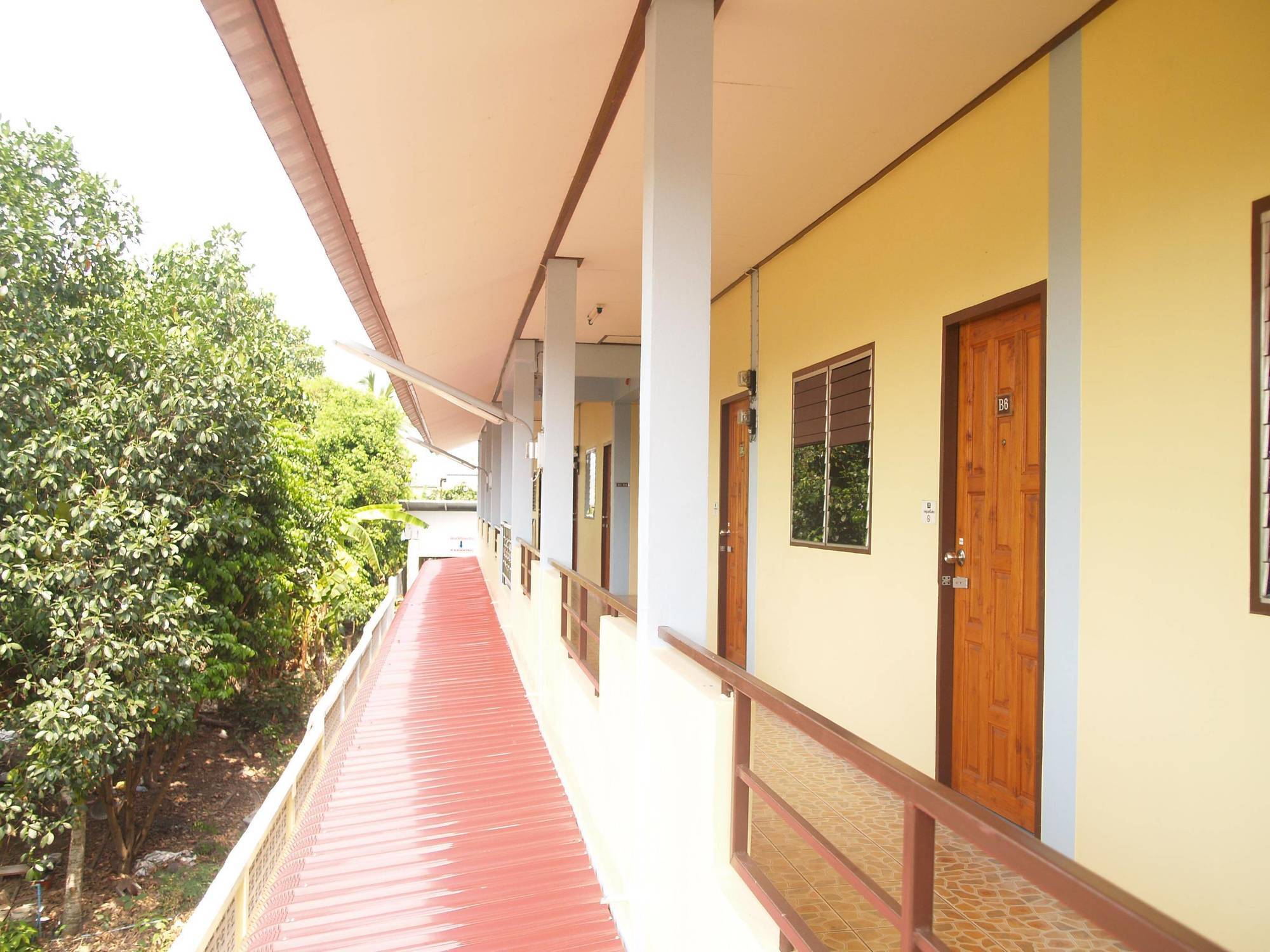 Sangaroon Hotel Landkreis Landkreis Pua Exterior foto